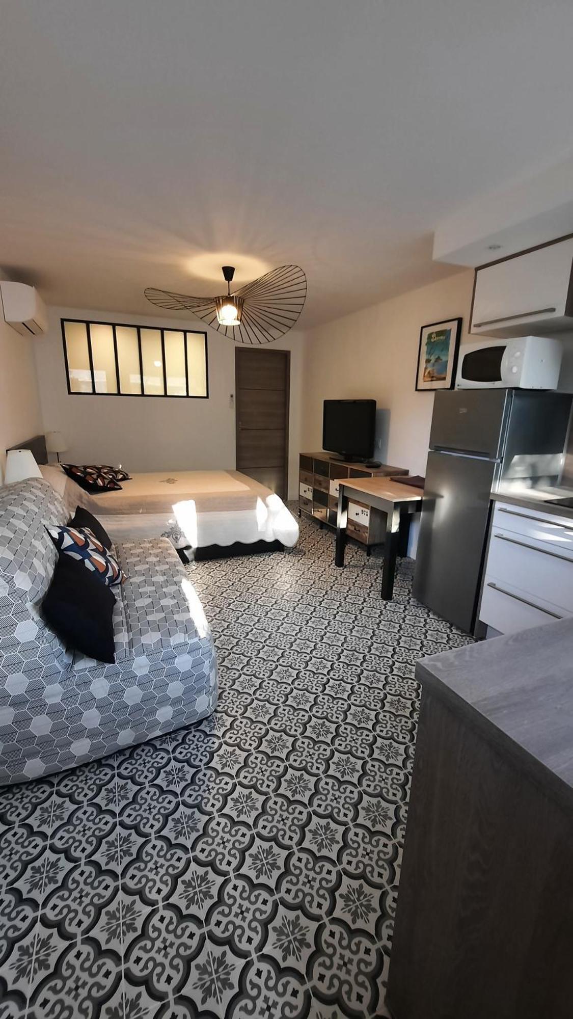 Studio Climatise Lantanas 4 Personnes Le Lavandou Exterior foto